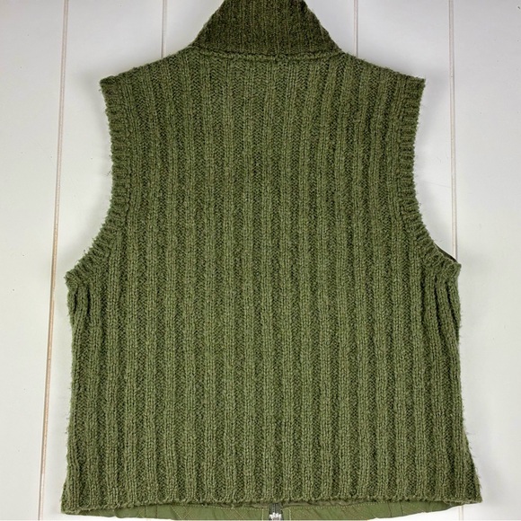 Columbia Women’s Green Winter Vest Wool Petite Small - Picture 4 of 4